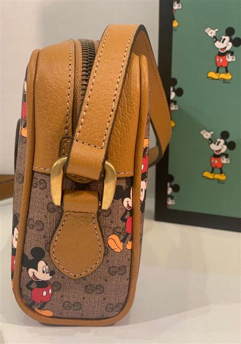 mickey mouse gucci wallet|Gucci Mickey Mouse crossbody bags.